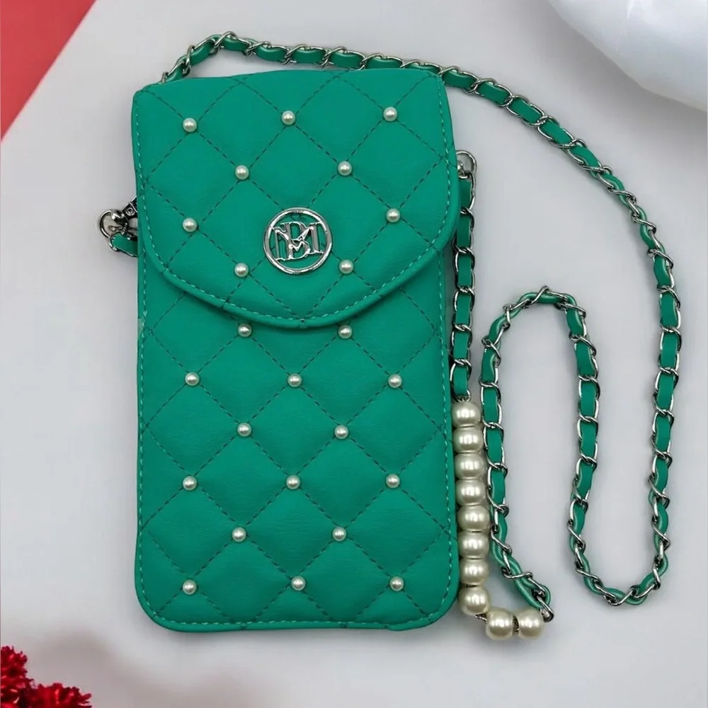 Badgley Mischka Phone Case Crossbody Bag Quilted Faux Leather & Faux Pearl Green - Picture 1 of 2